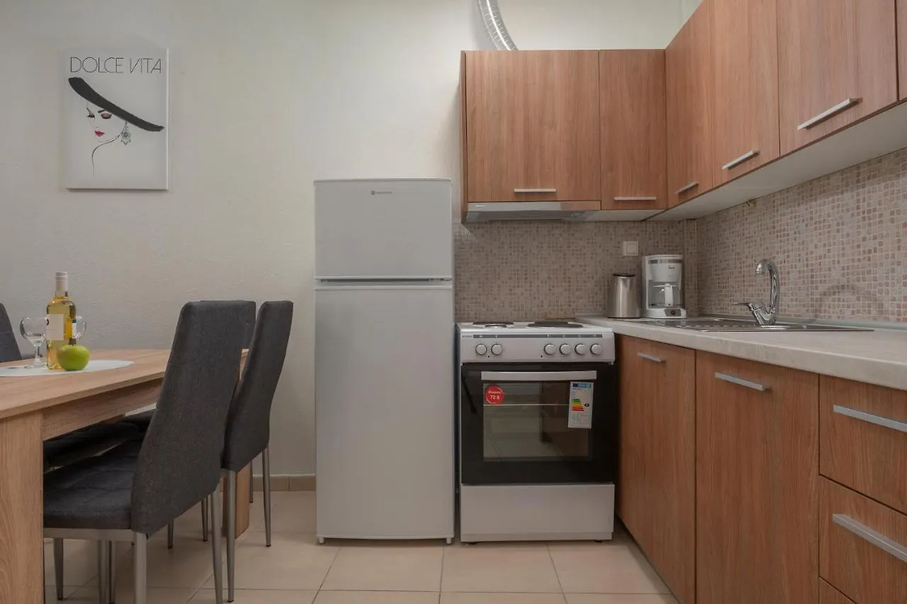 Kosmos Sevice Apartment Family City Center 4A Salonicco